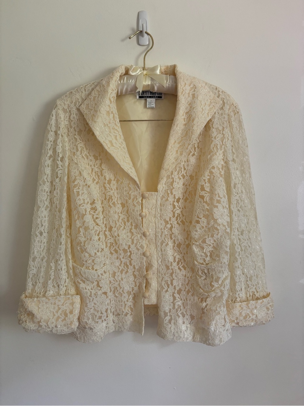 Vintage Sheri Martin New York Cream Lace Button Up Jacket